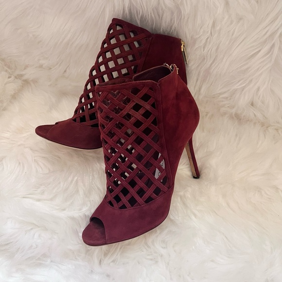 *SOLD* JIMMY CHOO Logo Dane Open Toe Caged Suede Booties - Picture 8 of 12